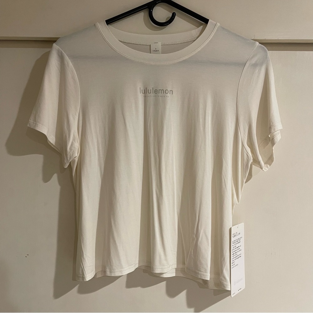 NWT Lululemon Action Always Tee